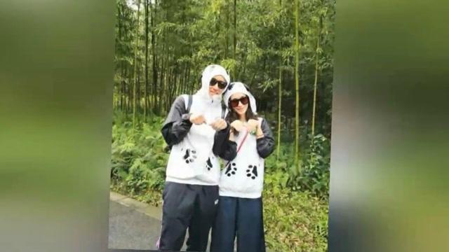 活久见!双头乌龟4根腿玩“漂移”,跑的真挺快!
